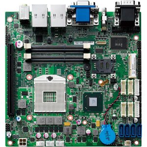 Промышленная материнская плата NEXCOM Mini-ITX NEX 607 с поддержкой больших дисплеев и потокового видео