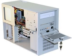 Новинка в серии промышленных компактных компьютеров Smartum Compact-7231